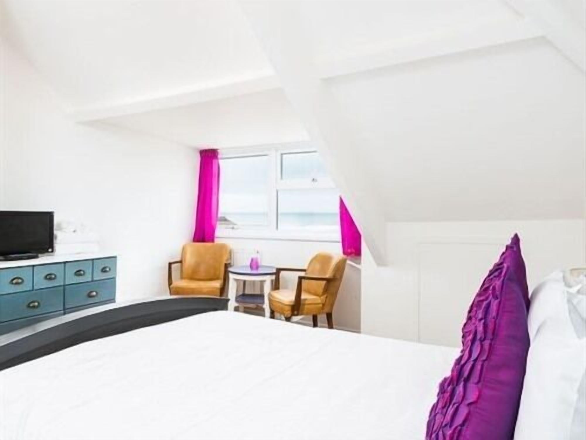 House Bed & Breakfast Bude